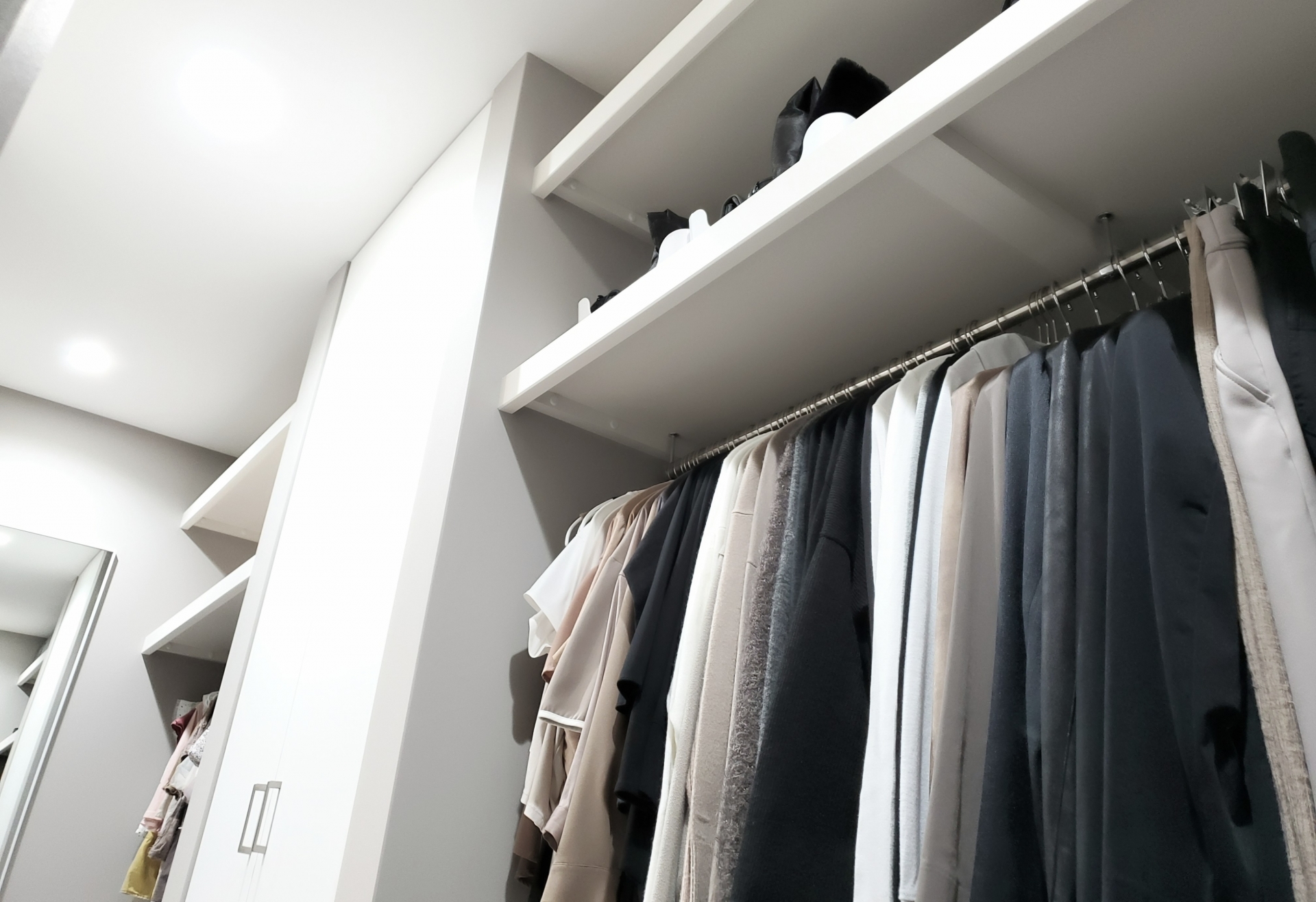 ハンガーパイプ設置